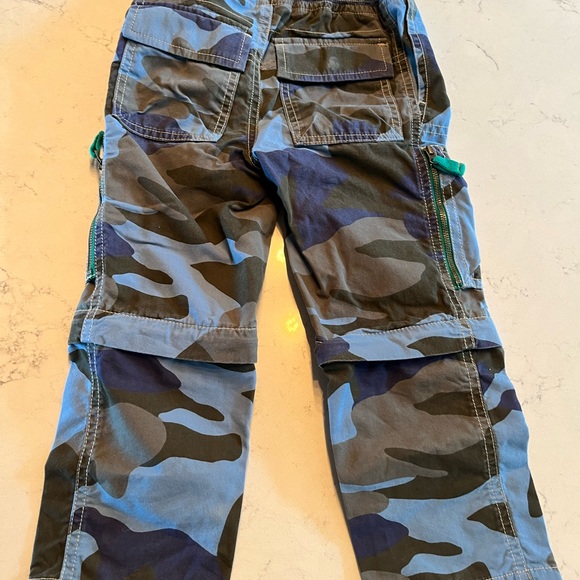 Mini Boden zip off tech pants - Picture 3 of 4